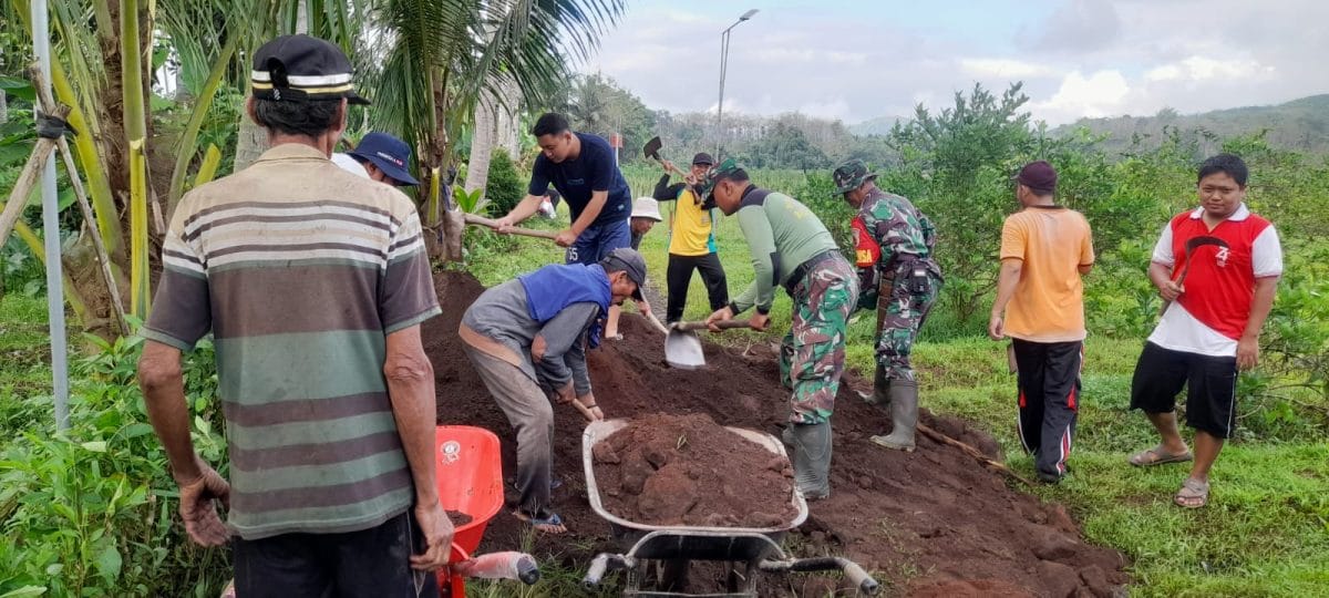 Gotong Royong Harmonis, TNI, Banser, GP Ansor Satukan Barisan