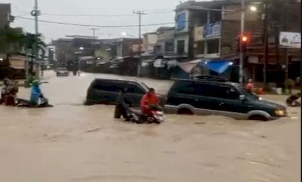 Ratusan Rumah Warga di Medan Terendam Banjir