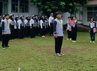 PMR Wira SMAN 03 Jember Sukses Gelar Diklat Junior