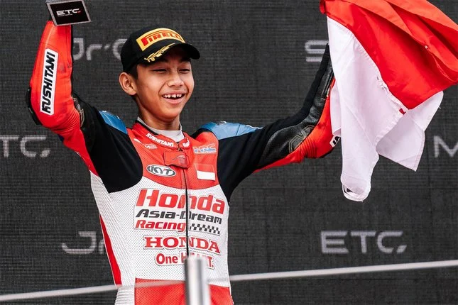 Debut Gemilang Kiandra Ramadhipa: Podium Pertama di Moto3 Junior Berkat Perubahan Hasil Balapan 2026