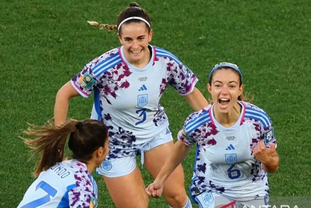 Kontroversi dan Keberhasilan Barcelona Women: Dari Spa di Spanyol hingga Panggung Sepak Bola Dunia