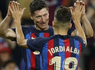 Lewandowski nyekor di laga terakhir: Barcelona tumbang 1-3 dari Valencia