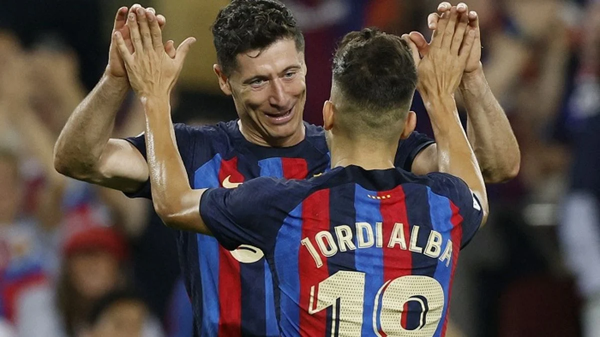Lewandowski nyekor di laga terakhir: Barcelona tumbang 1-3 dari Valencia