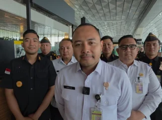 Modus Liburan ke Malaysia Terbongkar: 13 WNI Gagal Naik Haji Ilegal dari Kualanamu Medan