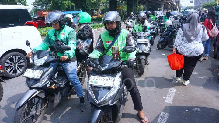 Teddy bertemu CEO GoTo, bahas kebijakan Prabowo soal ojol: Komitmen Naikkan Pendapatan Pengemudi hingga 92%