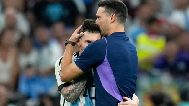 Argentina vs Aljazair Rabu Pagi: Scaloni Sebut Lawan Mirip Maroko, Messi Siap Tempur