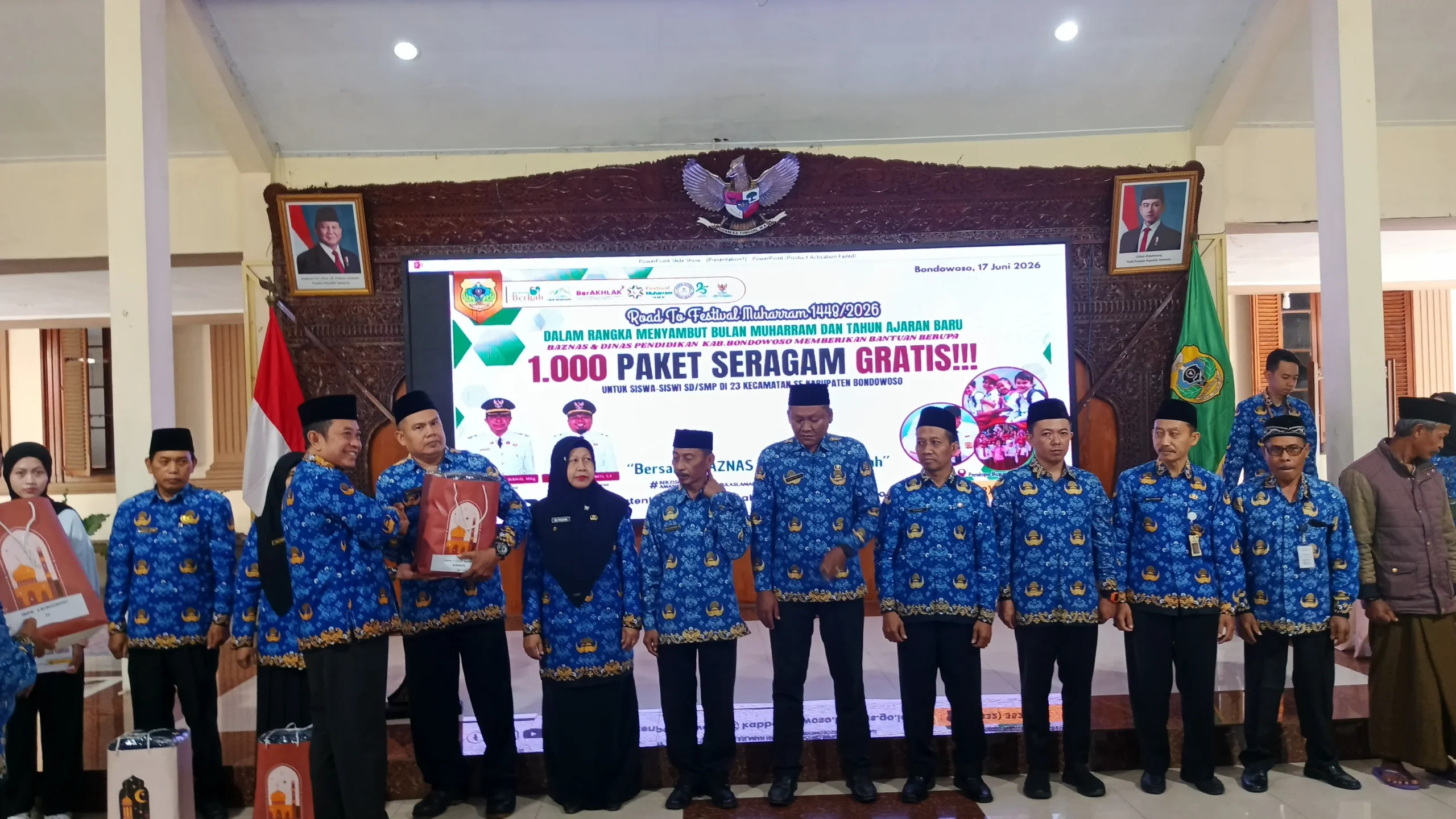 BAZNAS Bondoweso Salurkan 1.000 Paket Seragam Sekolah, Dorong Pendidikan dan Kesejahteraan Anak