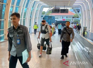 Duh, Cewek Arab Bikin Onar di Bandara Bali Gegara Overstay, Imigrasi Bertindak