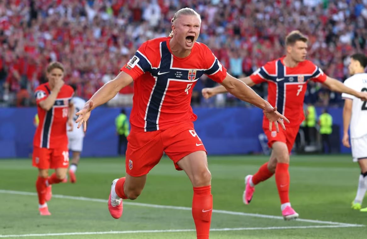 Erling Haaland Cetak Dua Gol di Debut Piala Dunia, Norwegia Pesta 4-1 Atas Irak