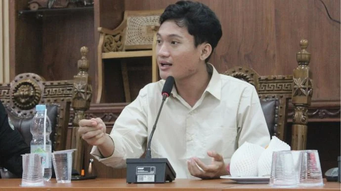 Geger! Tiyo Ardianto Temukan Alat Pelacak di Mobil usai Demo Gejayan, Diduga Intelai Aktivis