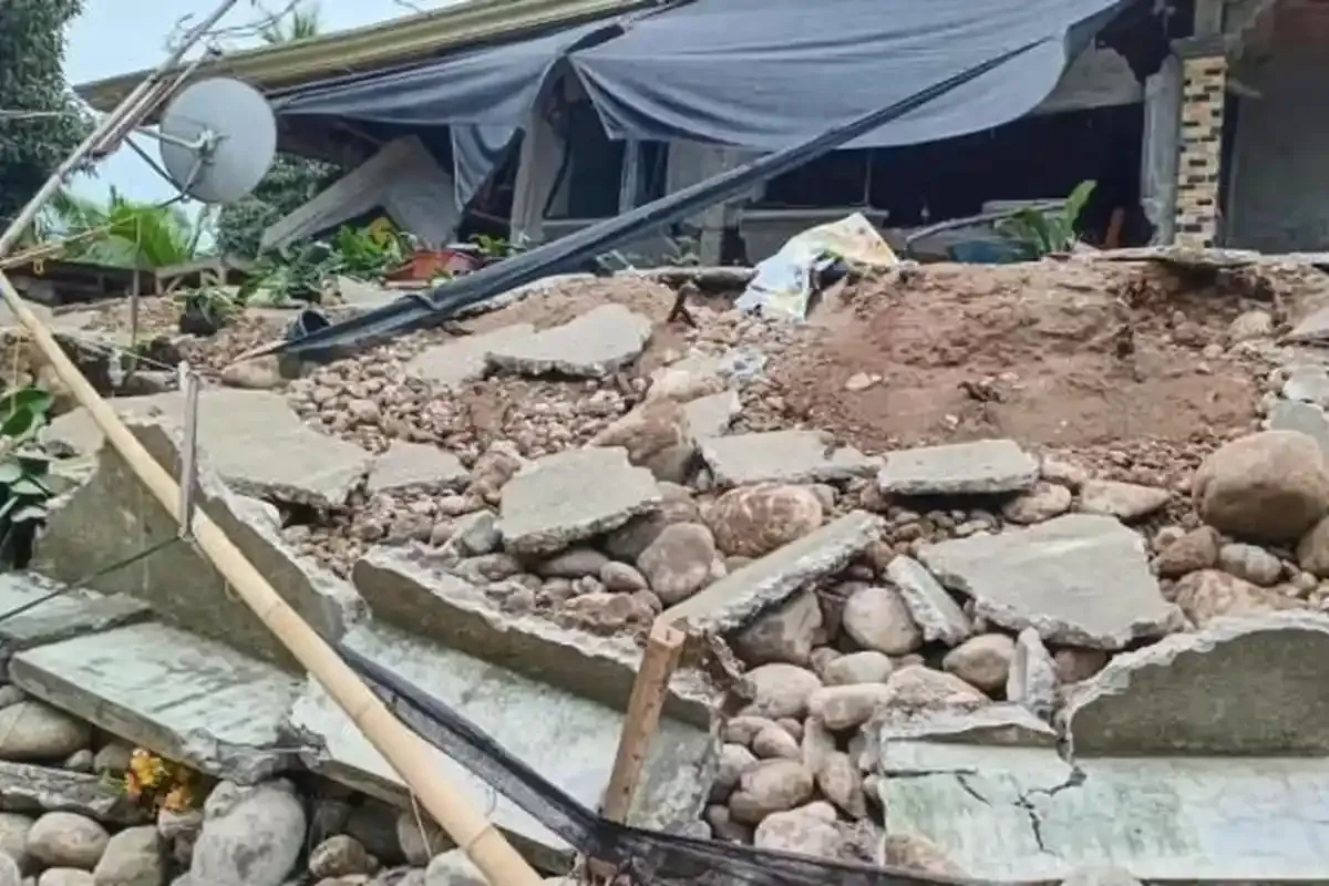 Gempa Magnitudo 7,8 Guncang Filipina: 53 Tewas, Ratusan Luka, Ribuan Rumah Rusak