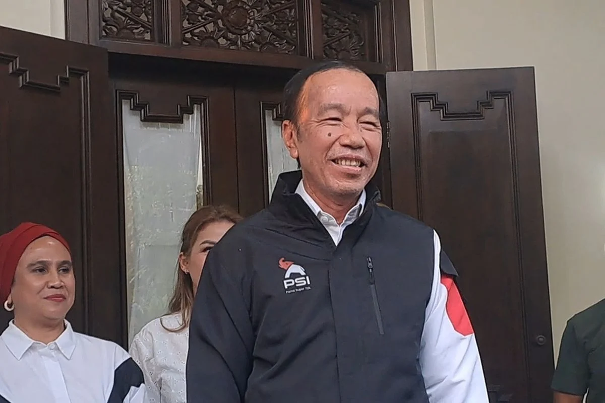 Jokowi Akan Jadi Dewan Pembina PSI, Guntur Romli Ungkit Kala Jokowi Dipecat dari PDIP oleh Megawati