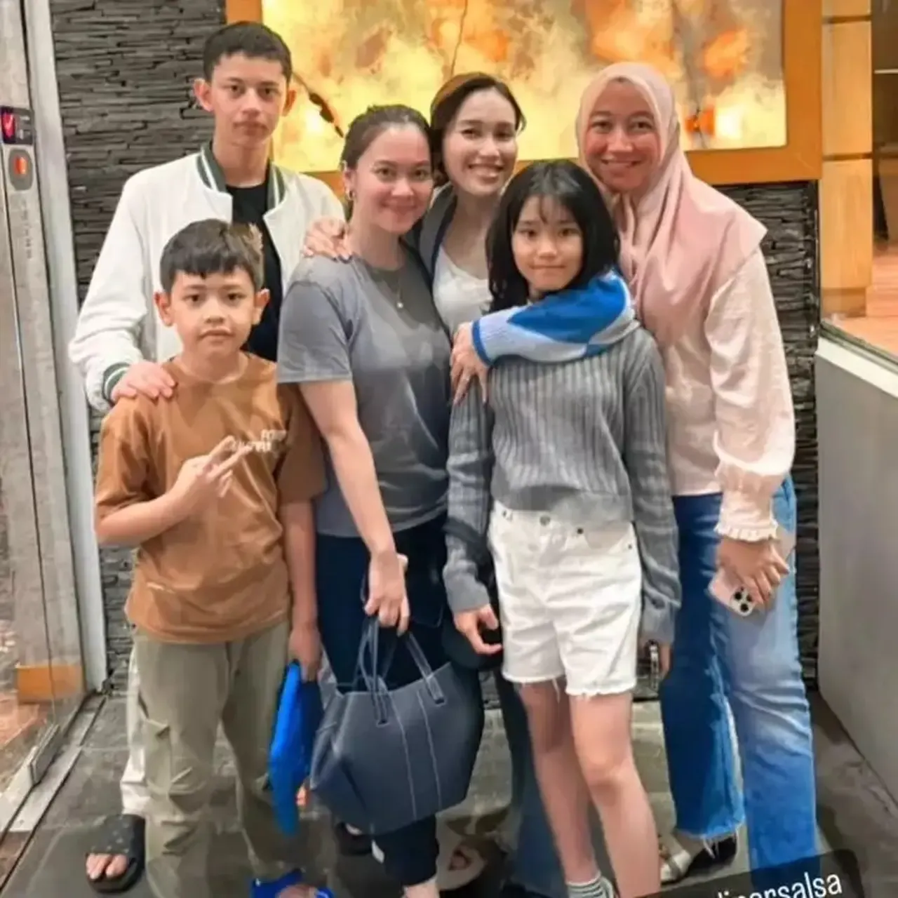 Kevin Gusnadi Disambut Hangat Keluarga Ayu Ting Ting: Kedekatan yang Kini Mendapat Restu
