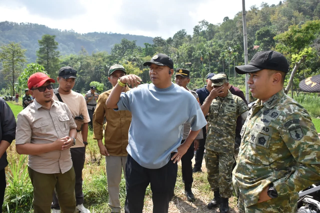 Kodim 0823 Situbondo Bangun 21 Jembatan Garuda di Daerah Terpencil: Langkah Strategis Pemulihan Akses