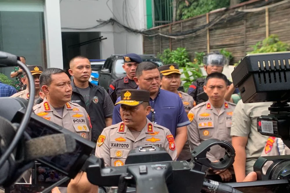 Kontroversi Begal Tembak di Tempat: Polda Metro Jaya Dapat Pahaman Menteri HAM