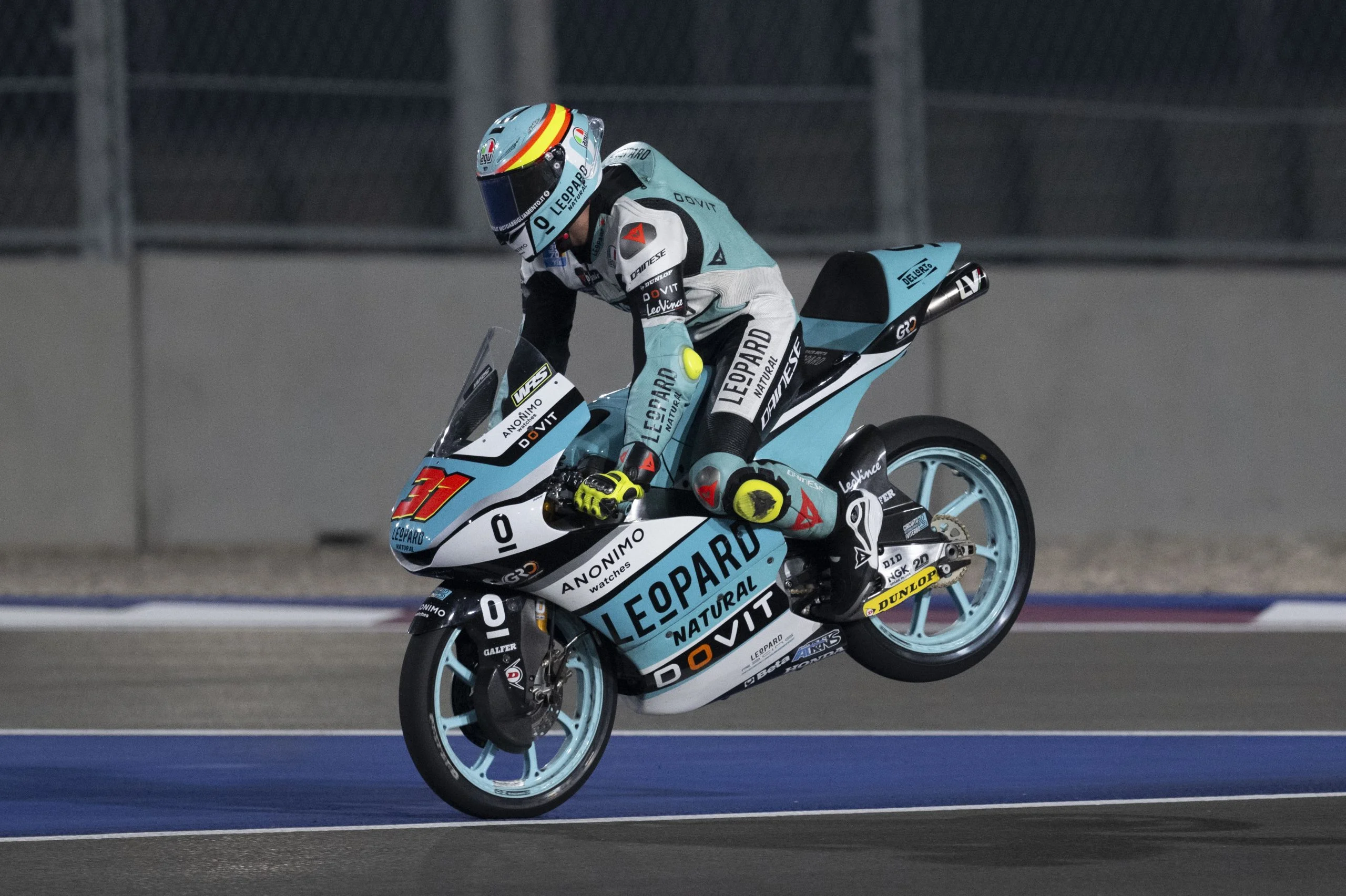 Kontroversi Moto3: Adrián Fernández Disanksi Berat, Leopard Racing Siap Banding