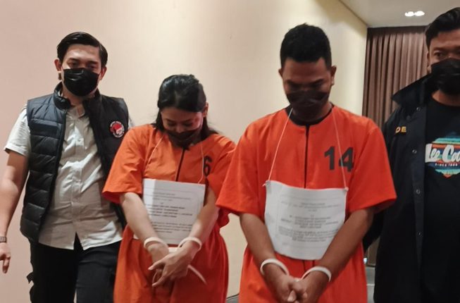 Pengedar Narkoba Modus Paket JNT Dibongkar di Sumsel, Polisi Tangkap Wanita Asal Lahat dan Sita 11.433 Ekstasi serta 1,4 Kg Shabu