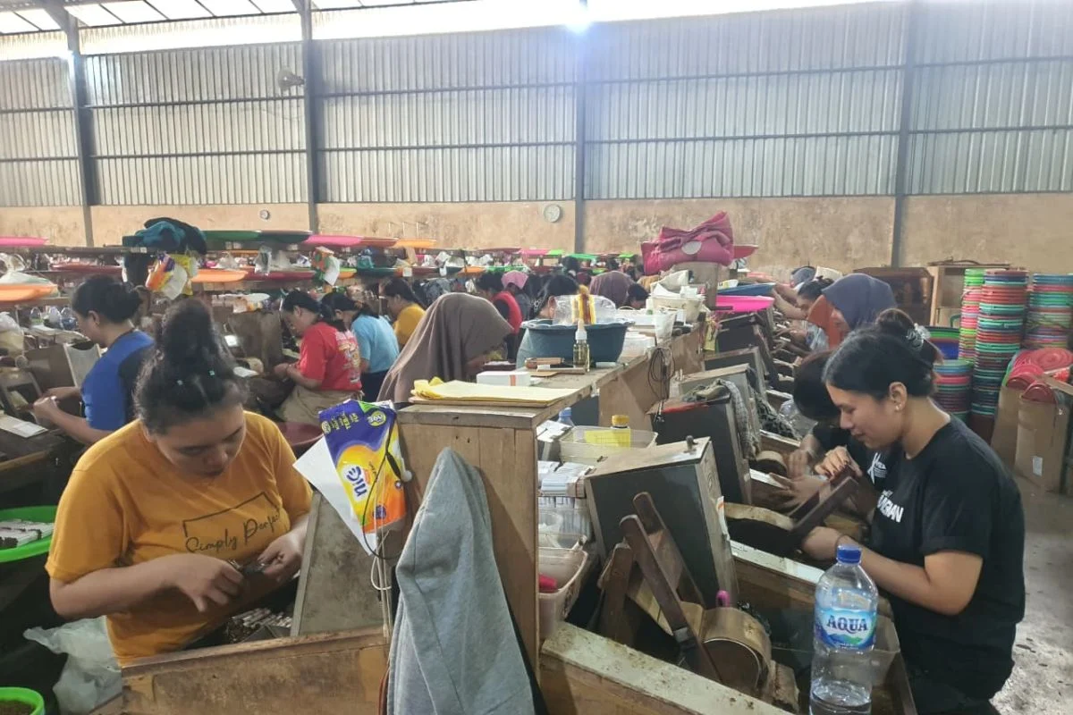 PHK 350 pekerja Depok: Pabrik di Depok tutup, Menaker beri respons cepat