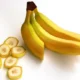 Pisang, Sumber Energi Alami yang Digemari Atlet Sepak Bola untuk Performa Optimal