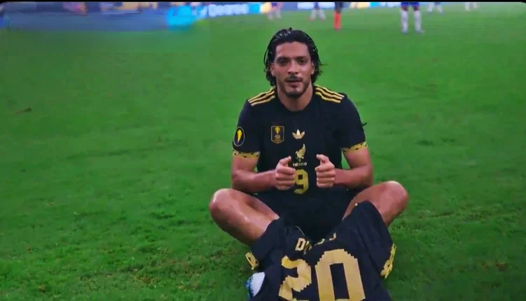 Raúl Jiménez Cetak Gol Bersejarah di Piala Dunia 2026, Persembahkan untuk Sang Ayah