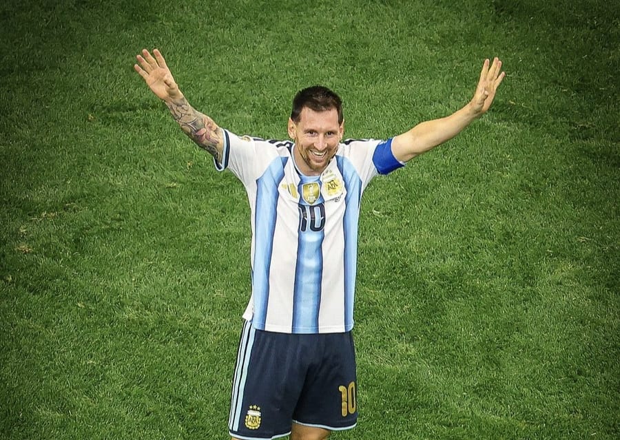 Sejarah Baru Piala Dunia: Messi Menyalip Klose, Klose Bersyukur Kepada Sang Legenda