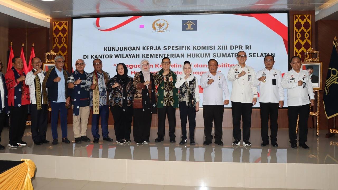 Tingkatkan Kualitas Perda, Kanwil Kemenkum Sumsel Libatkan Akademisi dan Pemda dalam FGD Evaluasi Regulasi