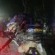 Truk Adu Banteng di Rowokangkung Lumajang, Tiga Orang Luka-Luka