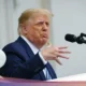 Trump Sebut Wali Kota Chicago Tak Berguna, Kenapa?
