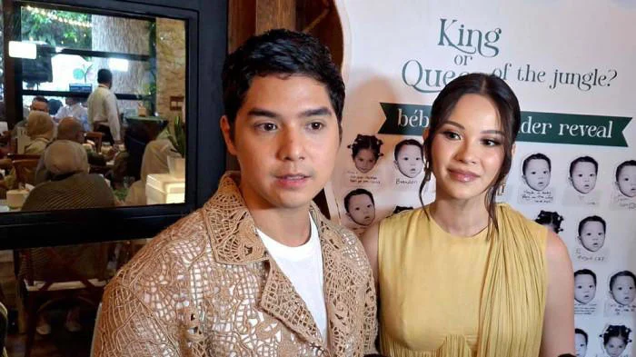 Usia Baby Soso Genap Satu Bulan, Maia Estianty Menangis Lihat Putri Al Ghazali-Alyssa Diimunisasi