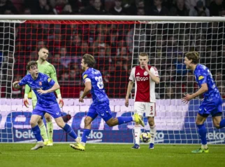 Ajax vs Burnley: Kemenangan Tipis di Amsterdam Diwarnai Debut Cemerlang Remaja Maroko