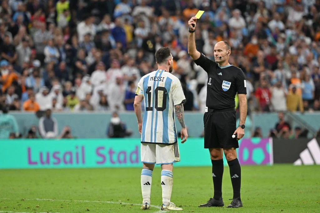 Akanji Pimpin Swiss Gigit Jari: Wasit Dituduh Berat Sebelah Saat Argentina Lolos ke Semifinal Piala Dunia 2026
