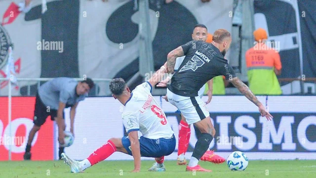 Bahia vs Corinthians: Drama, Kontroversi, dan Satu Poin yang Diperebutkan di Fonte Nova