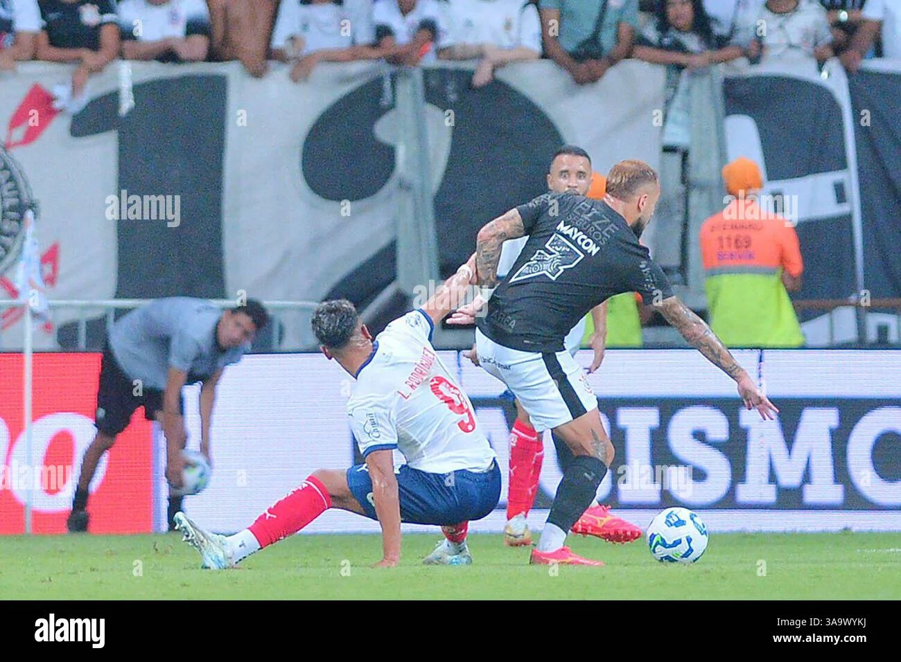 Bahia vs Corinthians: Drama, Kontroversi, dan Satu Poin yang Diperebutkan di Fonte Nova