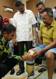 Bupati Kampar Serahkan Bantuan Disabilitas dan ATENSI, Tegaskan Komitmen Pemerintah Hadir untuk Masyarakat