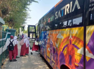 Bus Sekolah Kediri Kembali Beroperasi: Solusi Mobilitas Aman bagi Pelajar di Tahun Ajaran 2026/2027