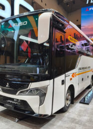 Canter Extra Long Bus Meluncur, Sasis Lebih Panjang untuk Pariwisata