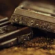 Cokelat: Perjalanan dari Bahan Pangan Tradisional hingga Industri Global