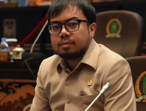 DPRD Riau Minta Pemko Pekanbaru Kaji Matang Operasional Bus Listrik TMP