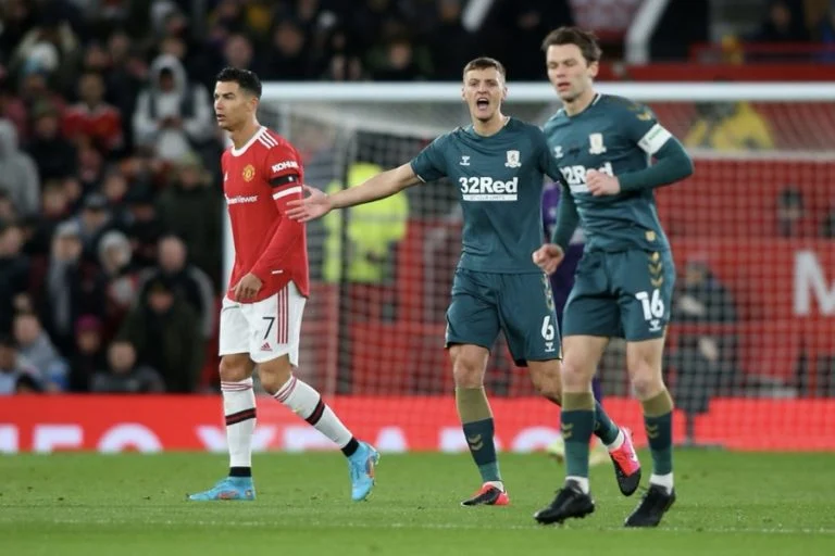 Drama Club Friendlies: Wrexham Kalahkan Manchester United, Middlesbrough Kenang Sejarah, dan Chesterfield Rekrut Talenta Muda