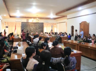 DWP Buleleng dan OJK Bali Bekerja Sama Edukasi Perempuan Cegah Penipuan Keuangan Digital