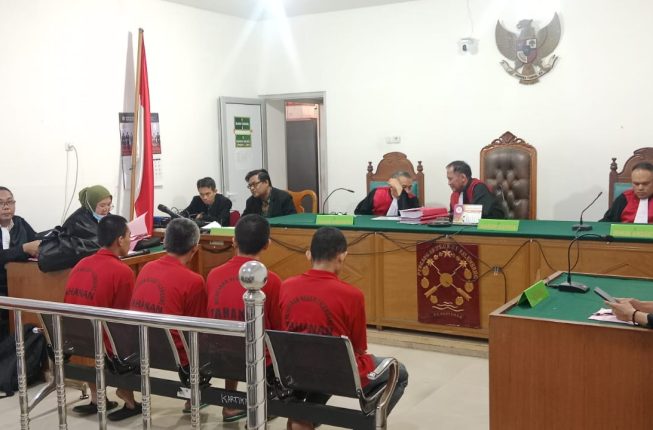 Empat Terdakwa Dugaan Penyalahgunaan BBM Subsidi Dituntut Penjara dan Denda Rp10 Juta