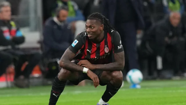 Fenerbahçe dan Galatasaray Berebut Bintang AC Milan, Rafael Leao Siap Tinggalkan Serie A