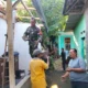 Gotong Royong Warga Lumajang Bantu Renovasi Rumah Tidak Layak Huni Milik Sutik