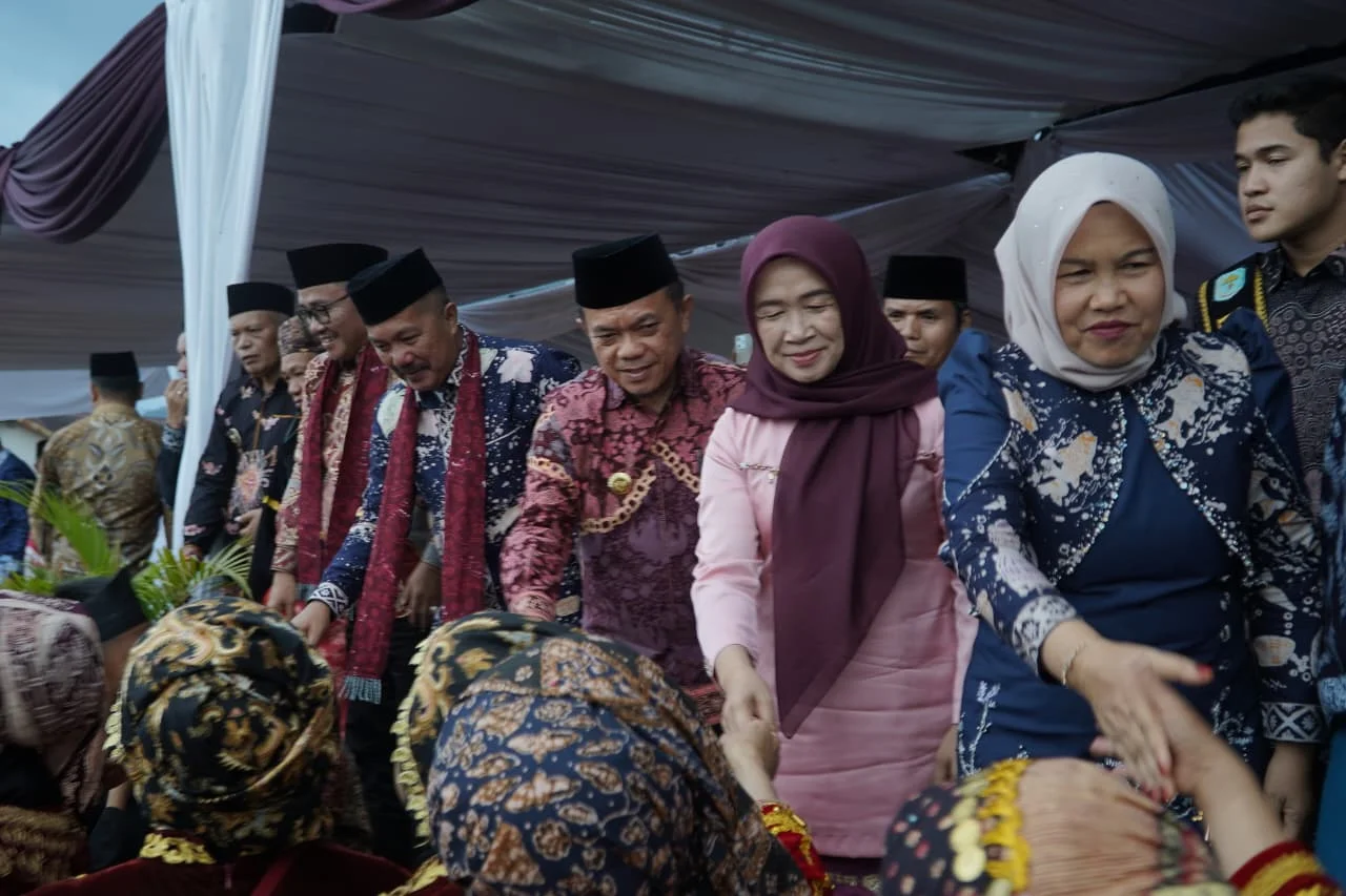 Gubernur Jambi Dorong Pelestarian Budaya dan Perbaikan Infrastruktur Desa melalui Kenduri Sko