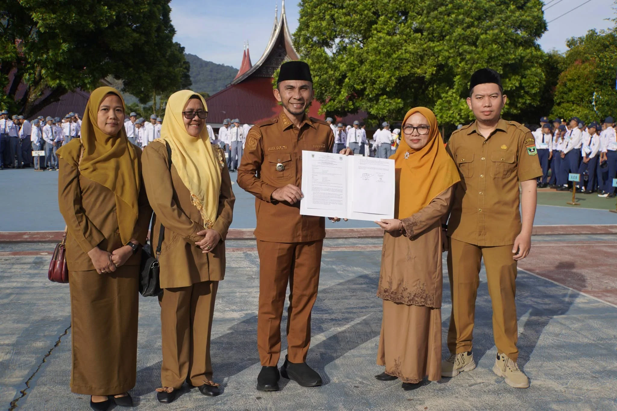 Hari Pertama Sekolah di Padang Panjang, Pemko Terapkan Jam Masuk 06.25 WIB: Disiplin untuk Generasi Emas 2045