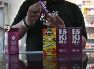 Hawaii Larang Penjualan Rokok Elektrik Sekali Pakai Demi Lingkungan dan Kesehatan Anak