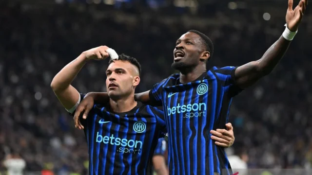 Inter Milan Mundur, Como 1907 Berpeluang Dekati Chalobah di Tengah Euforia Inter Turku
