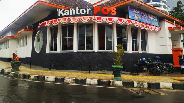 Iskandar Kunaefi Persib: Mantan Petinggi Klub Jadi Dirut PT Pos Indonesia