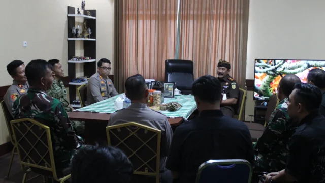 Kejari, Polres, dan Kodim Buleleng Perkuat Sinergi Kamtibmas di Era Ketidakpastian