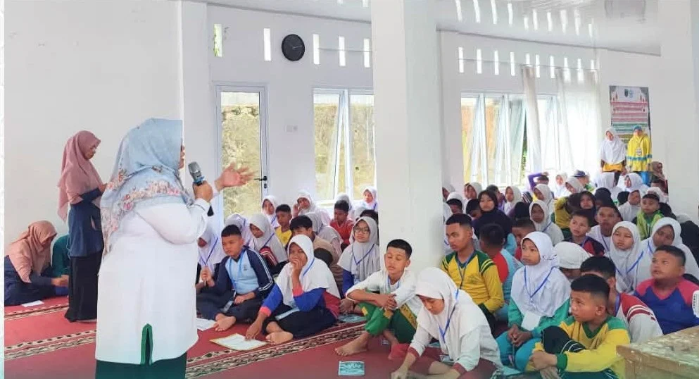 Kemenag Padang Panjang Sampaikan Materi Pergaulan Sehat dalam MPLS SMPN 5, Upaya Membangun Karakter Remaja